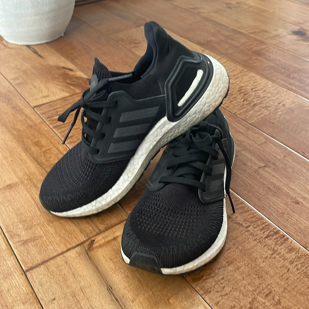 Adidas Ultraboost sneakers 👟